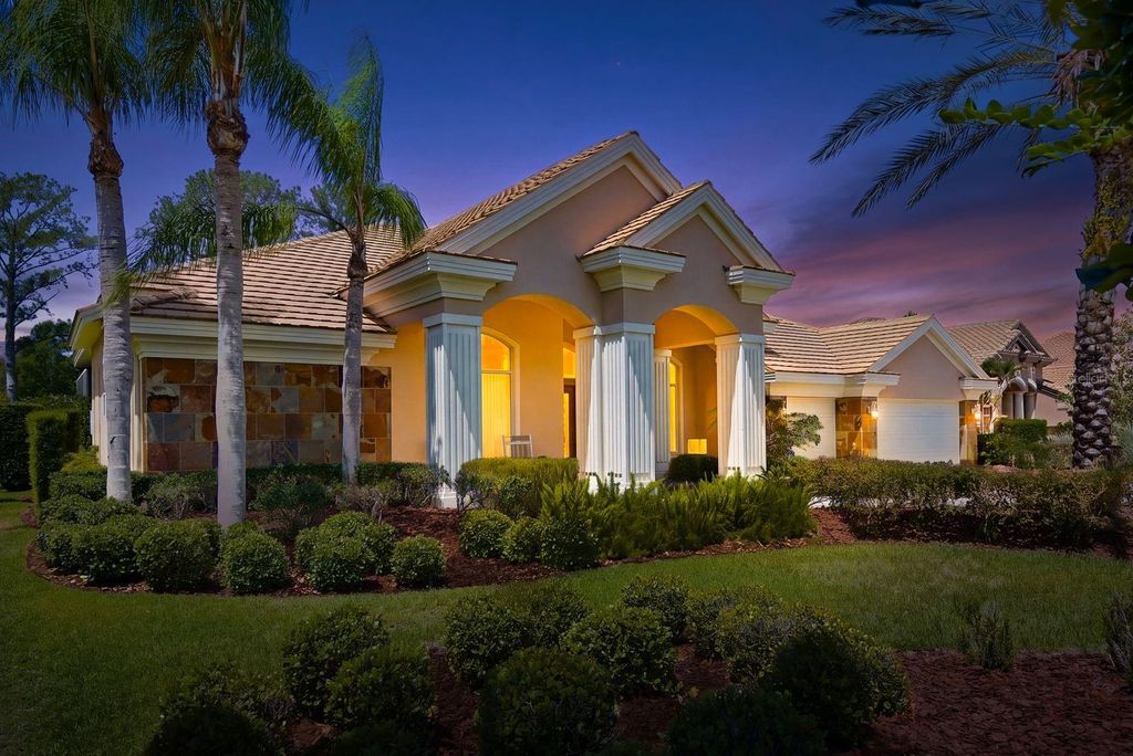 Image 3 of property listing at 976 CYPRESS COVE WAY, Tarpon Springs, FL 34688
