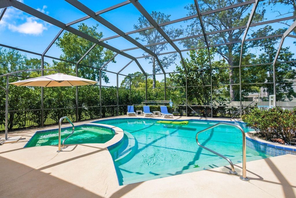 Image 57 of property listing at 976 CYPRESS COVE WAY, Tarpon Springs, FL 34688