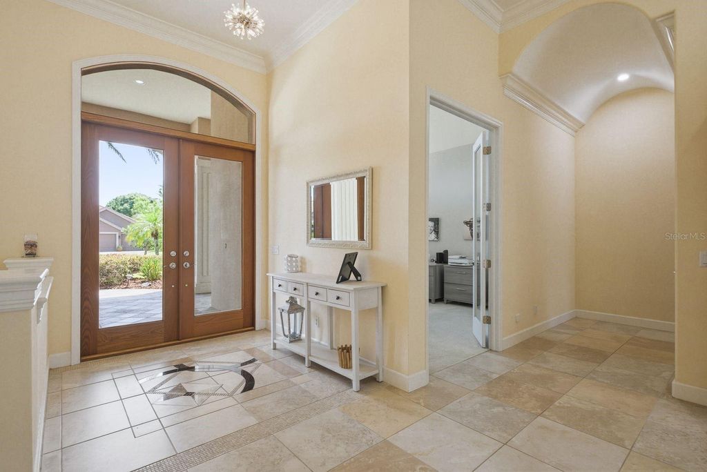 Image 7 of property listing at 976 CYPRESS COVE WAY, Tarpon Springs, FL 34688