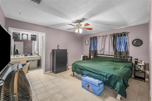 4512 Highland Drive, Lake Charles, LA 70605