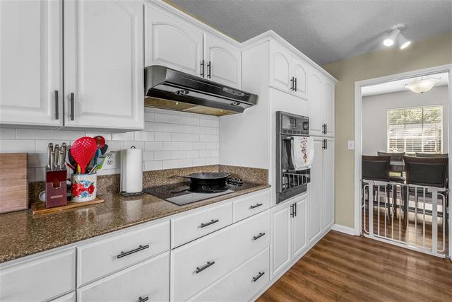 4512 Highland Drive, Lake Charles, LA 70605