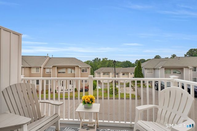 80 Country Lane 16, Vernon, CT 06066