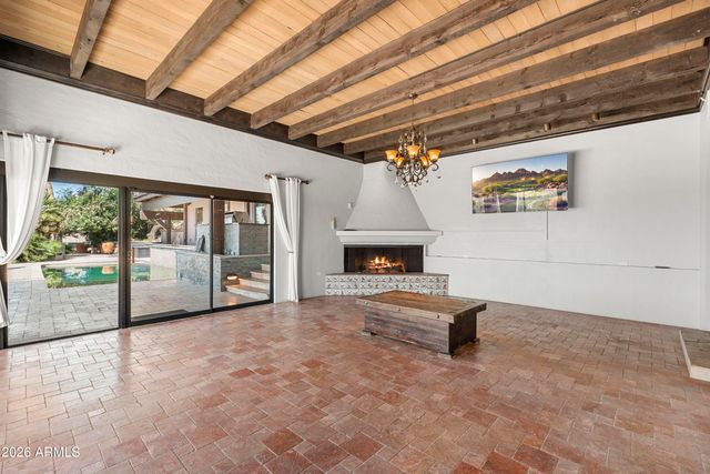 6900 N HIGHLANDS Drive, Paradise Valley, AZ 85253