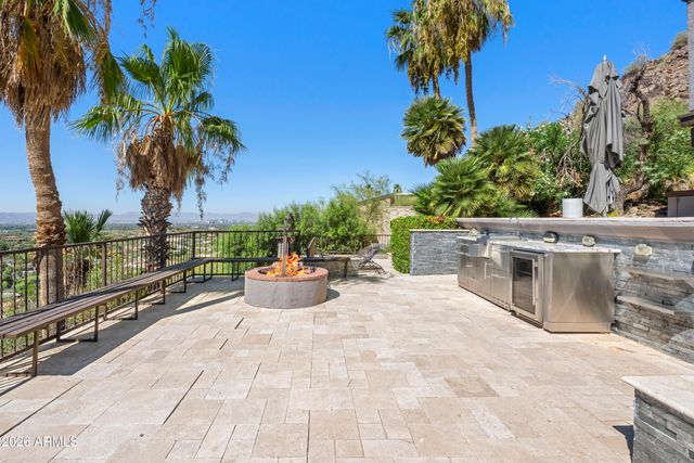 6900 N HIGHLANDS Drive, Paradise Valley, AZ 85253