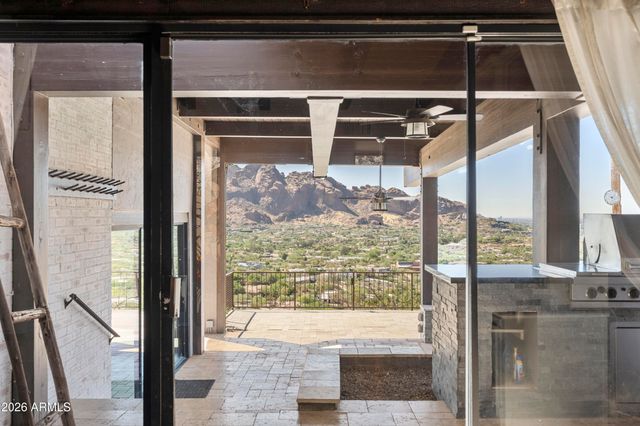 6900 N HIGHLANDS Drive, Paradise Valley, AZ 85253