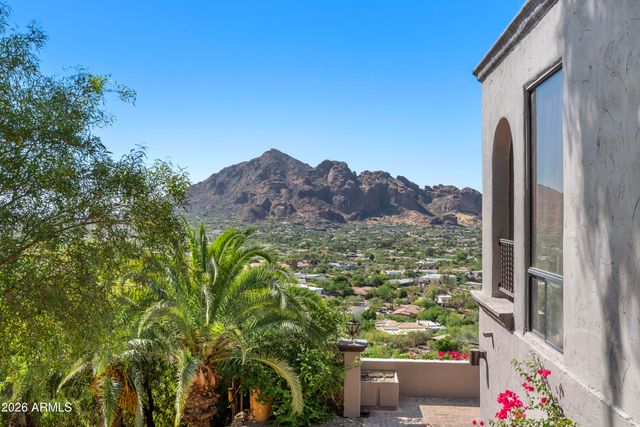 6900 N HIGHLANDS Drive, Paradise Valley, AZ 85253