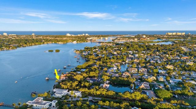 953 Thayer Lane, Jupiter, FL 33458