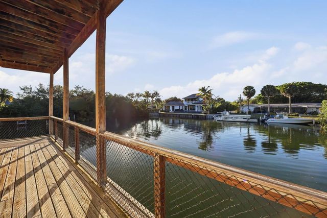 953 Thayer Lane, Jupiter, FL 33458