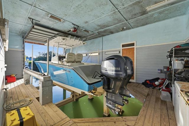 953 Thayer Lane, Jupiter, FL 33458