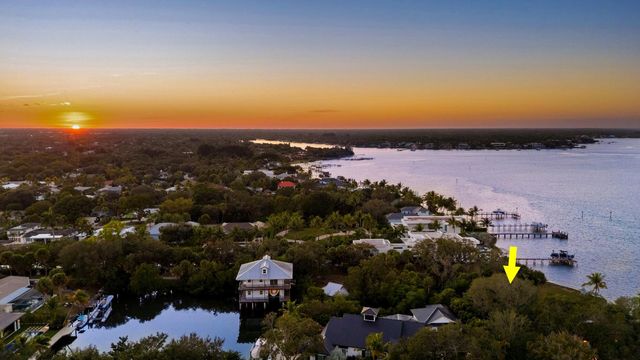 953 Thayer Lane, Jupiter, FL 33458