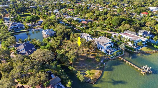 953 Thayer Lane, Jupiter, FL 33458