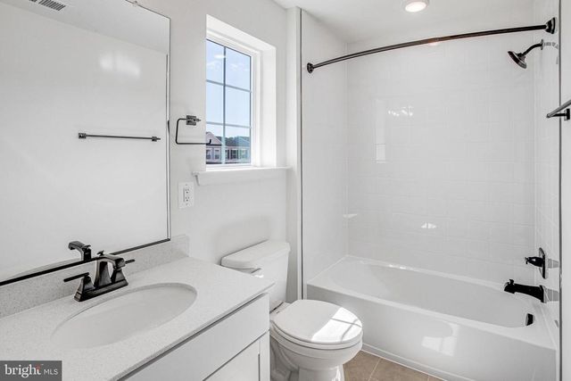 513 ASTER LN, Orange, VA 22960