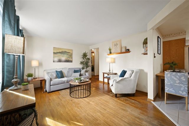 468 Lois Drive, Baldwin Boro, PA 15236