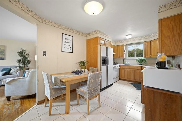 468 Lois Drive, Baldwin Boro, PA 15236