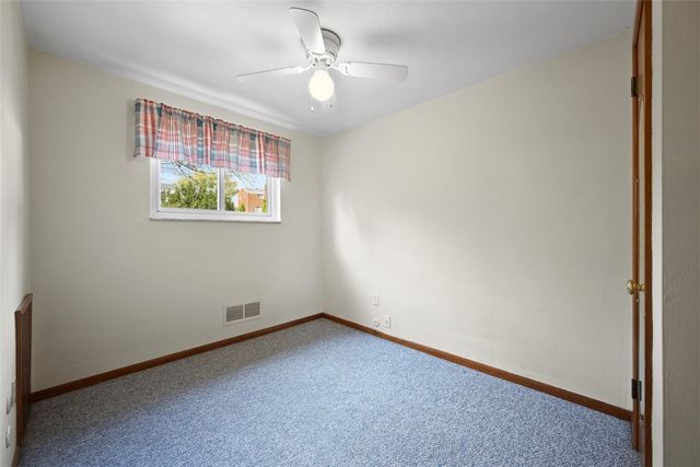 468 Lois Drive, Baldwin Boro, PA 15236