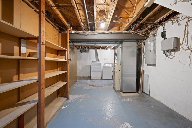 468 Lois Drive, Baldwin Boro, PA 15236