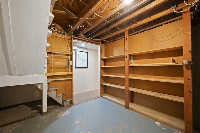 468 Lois Drive, Baldwin Boro, PA 15236