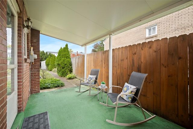 468 Lois Drive, Baldwin Boro, PA 15236