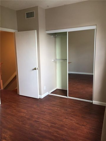23 Whitehead Circle, Weston, FL 33326