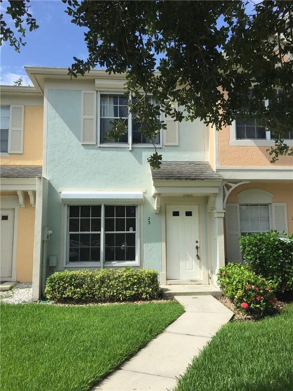 23 Whitehead Circle, Weston, FL 33326