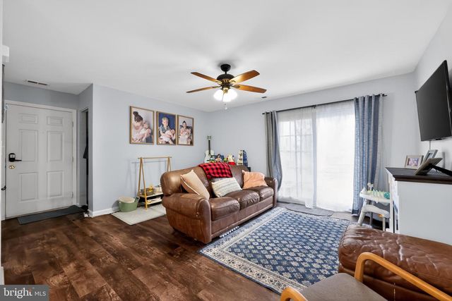 269-A EVERLY CT, Mount Laurel, NJ 08054