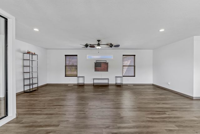 1000 W Miller Street, Pleasant Hope, MO 65725