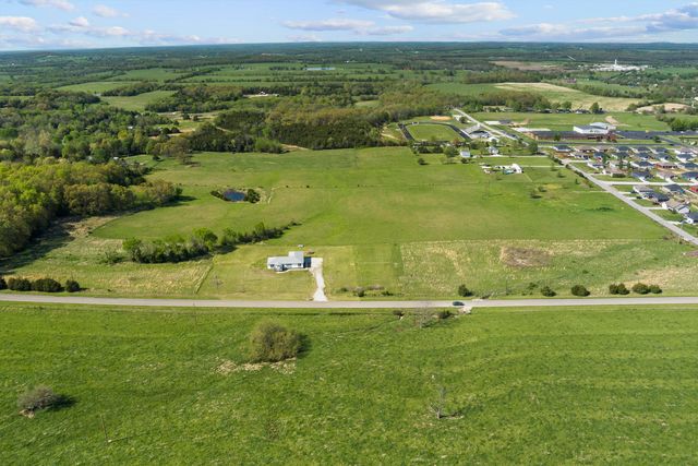 1000 W Miller Street, Pleasant Hope, MO 65725