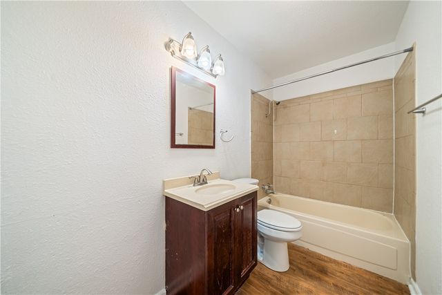 901 Furman Ave F, Corpus Christi, TX 78404