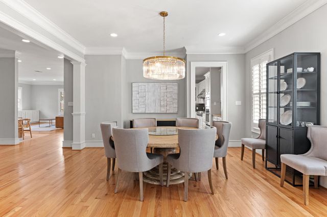 1216 Arlington Street, Houston, TX 77008