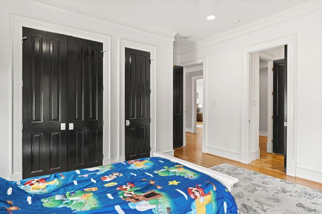 1216 Arlington Street, Houston, TX 77008