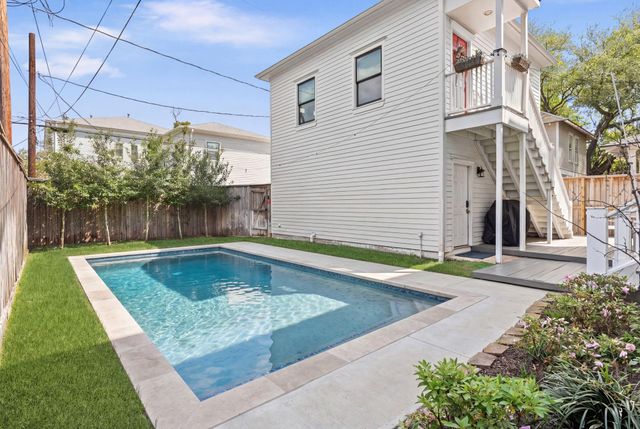 1216 Arlington Street, Houston, TX 77008