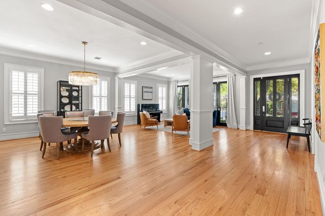 1216 Arlington Street, Houston, TX 77008