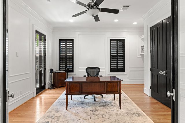 1216 Arlington Street, Houston, TX 77008