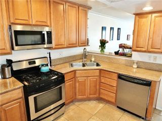 1605 E 2nd 302, Long Beach, CA 90802