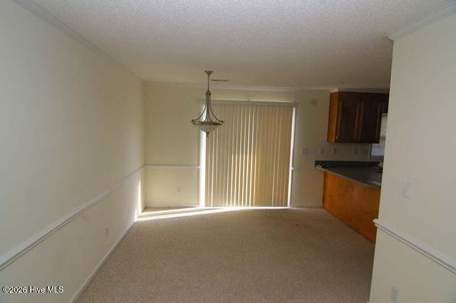 3979 Sterling Pointe Drive Mmm3, Winterville, NC 28590