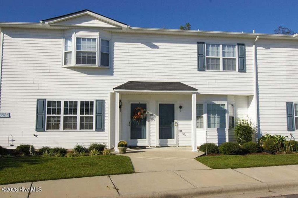 3979 Sterling Pointe Drive Mmm3, Winterville, NC 28590