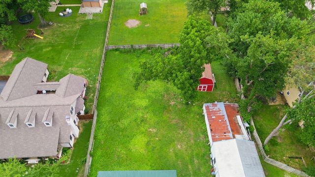 7228 Centralia Rd, Memphis, TN 38135