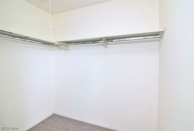 12395 Country Oaks Trail, Chardon, OH 44024