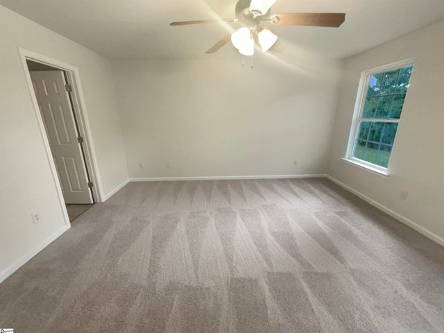 6 Elmsford Court, Piedmont, SC 29673