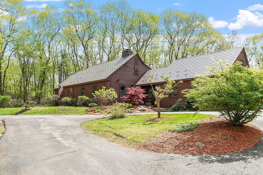 130 Holden Rd, Paxton, MA 01612
