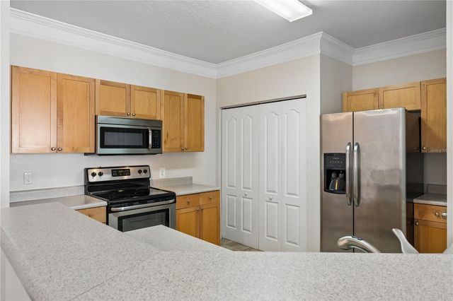 8813 VILLA VIEW CIRCLE 308, Orlando, FL 32821