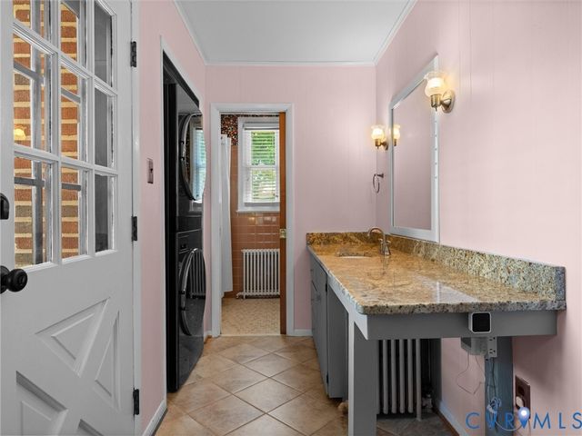 1303 W 42nd St, Richmond, VA 23225