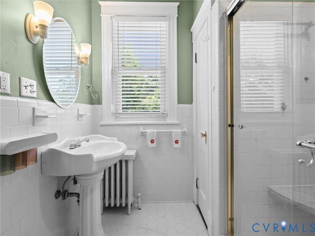 1303 W 42nd St, Richmond, VA 23225
