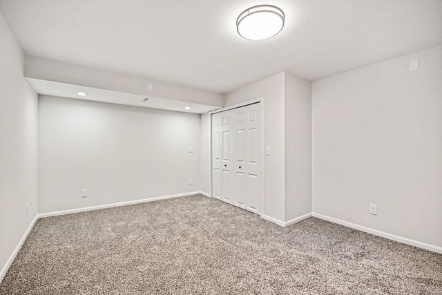 2604 Discovery Drive, Plainfield, IL 60586