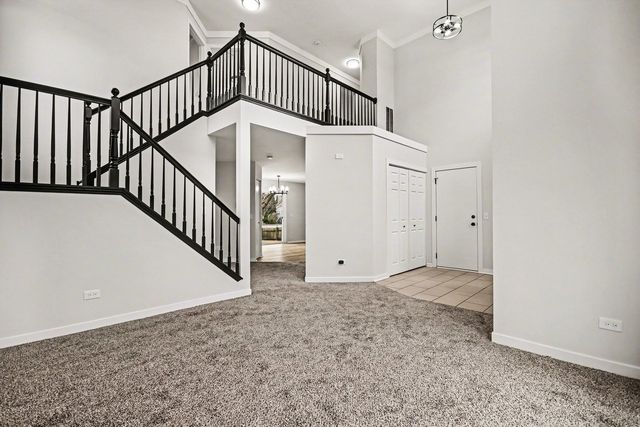 2604 Discovery Drive, Plainfield, IL 60586