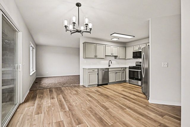 2604 Discovery Drive, Plainfield, IL 60586