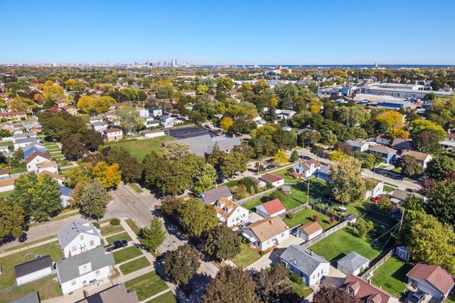 3612 S 24th STREET, Milwaukee, WI 53221