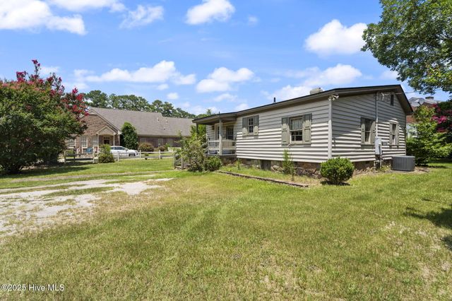 1717 Country Club Road, Rocky Mount, NC 27804