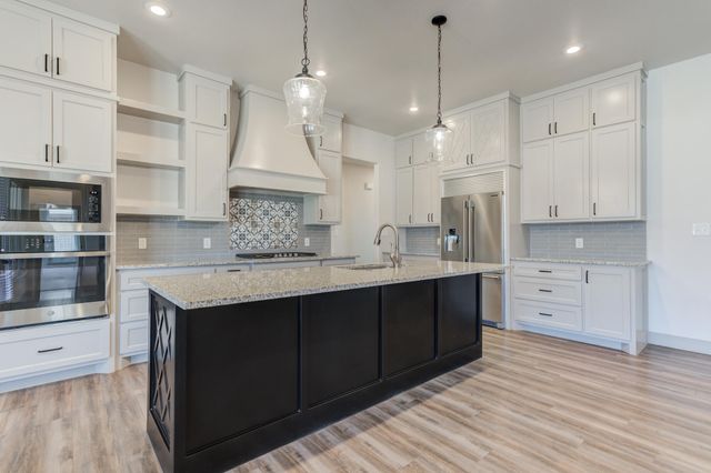 501 Britain Avenue, Wolfforth, TX 79382