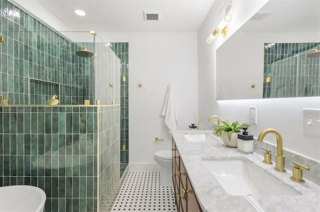 536 NW 37th Street, Oklahoma City, OK 73118